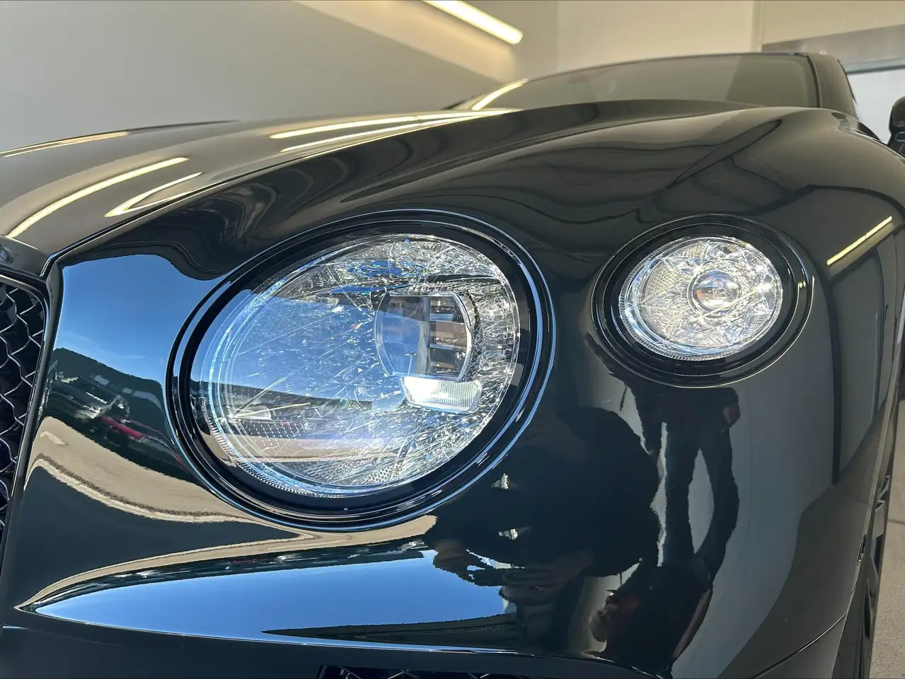 Bentley Continental Speed W12 Naim+CarbonCeramic+Night+22+MidnightE... — معرض صور السيارة 32
