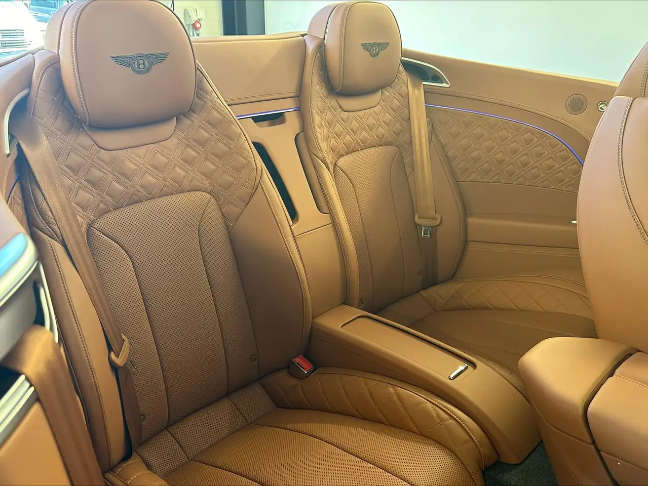 Bentley Continental Speed W12 Naim+CarbonCeramic+Night+22+MidnightE... — معرض صور السيارة 27