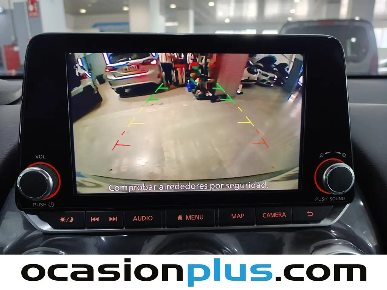 Nissan Juke 1.0 DIG-T N-Connecta 4x2 DCT 7 114 — Galería del vehículo 9