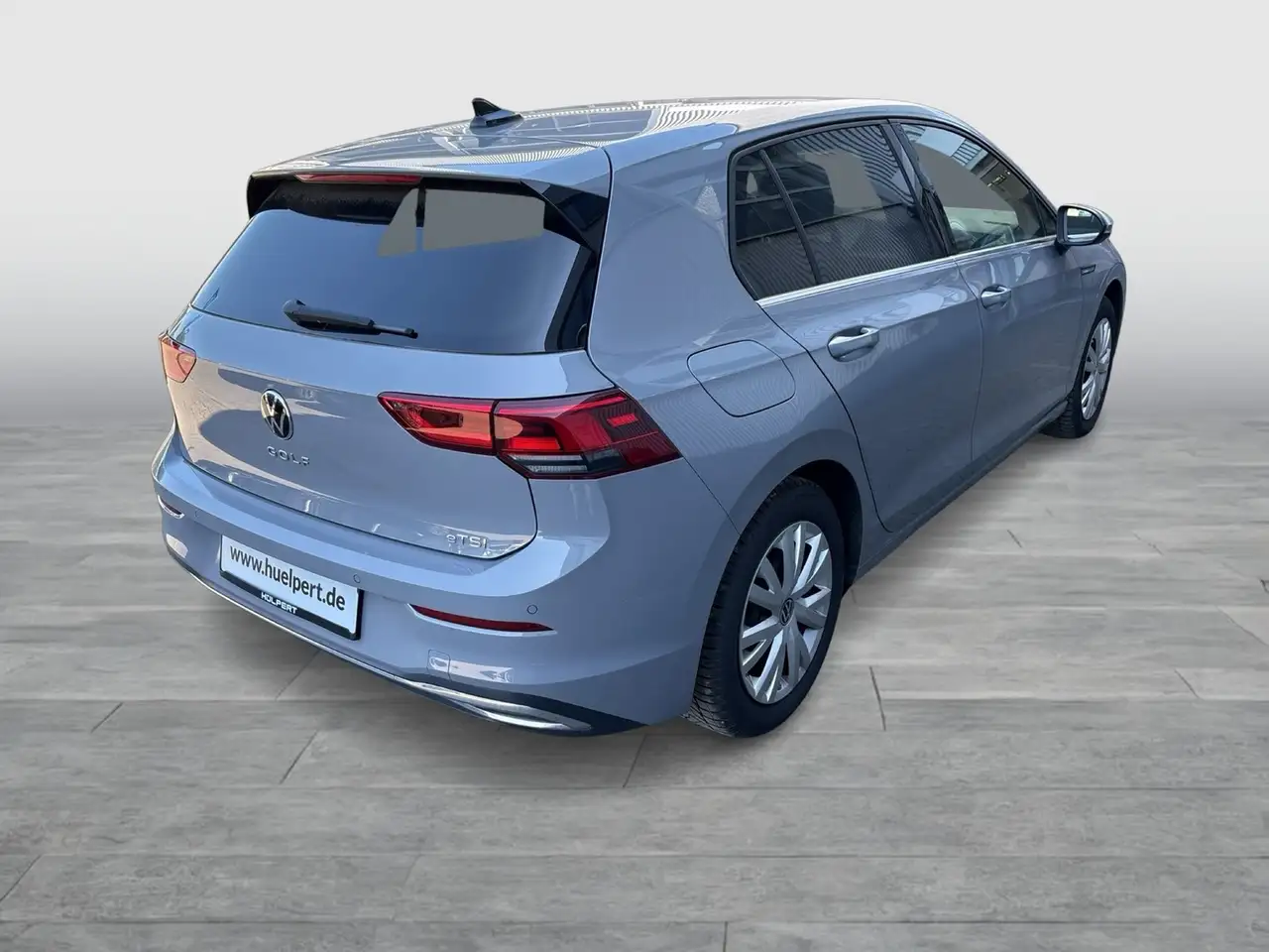 Volkswagen Golf VIII 1.5 eTSI STYLE CAM ACC LM18 NAVI LED+ — Galerie du véhicule 6