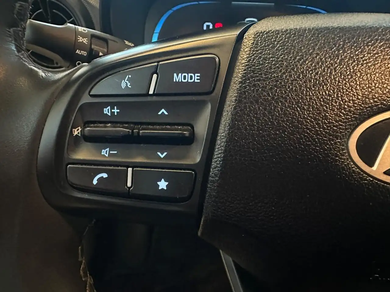 Hyundai i10 1.0 TGDI N-Line — Galería del vehículo 22