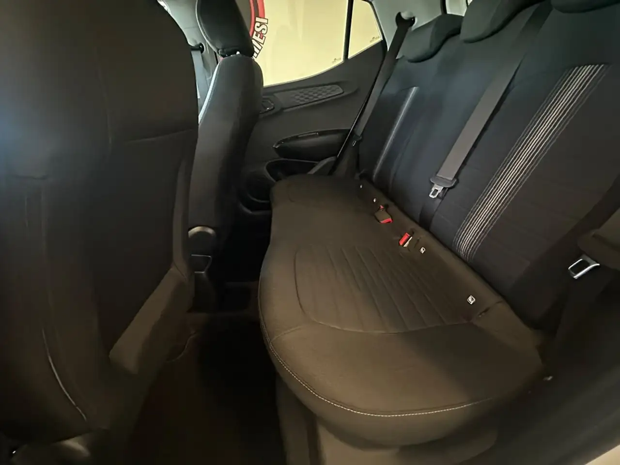 Hyundai i10 1.0 TGDI N-Line — Galería del vehículo 34