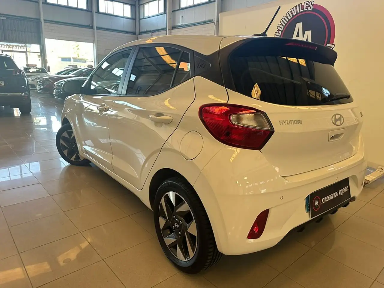 Hyundai i10 1.0 TGDI N-Line — Galería del vehículo 7