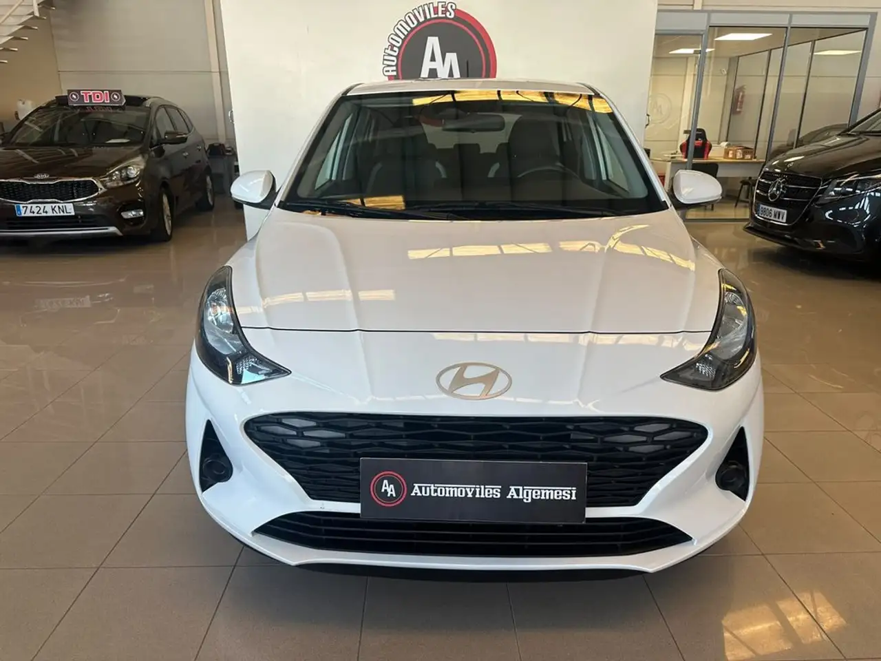 Hyundai i10 1.0 TGDI N-Line — Galería del vehículo 2