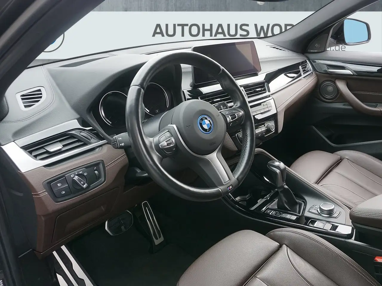 BMW X2 xDrive25e Head-Up+StHz+StKlima+Navi+Pano+SHZ — Galerie du véhicule 6