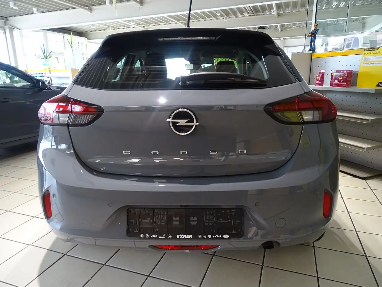 Opel Corsa F 1.2 LED+SHZ+Winterp+Kam+LM+DAB+Bluetooth — معرض صور السيارة 5