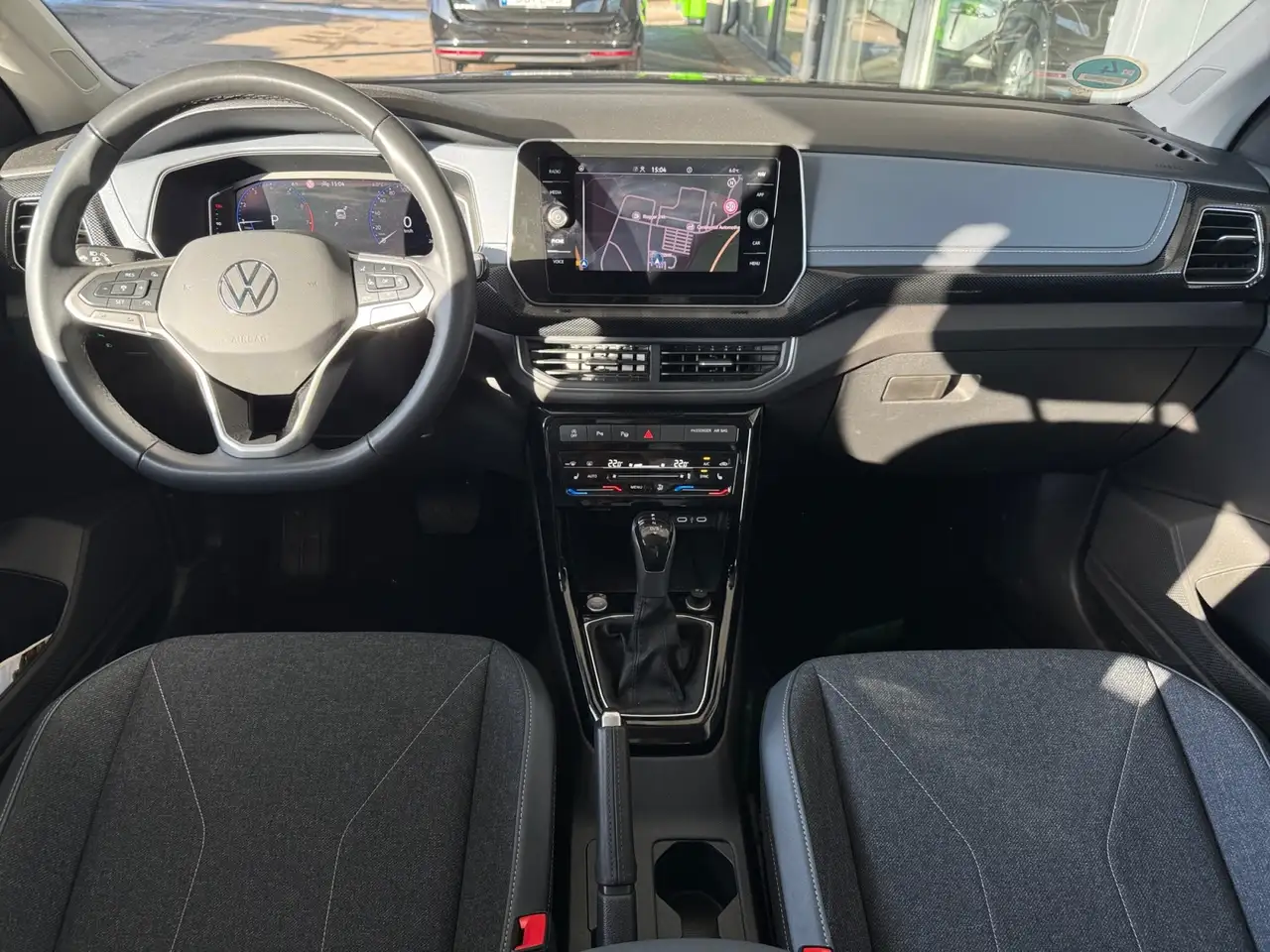 Volkswagen T-Cross 1,0 TSI DSG Style AHK Kamera — Vehicle gallery 10