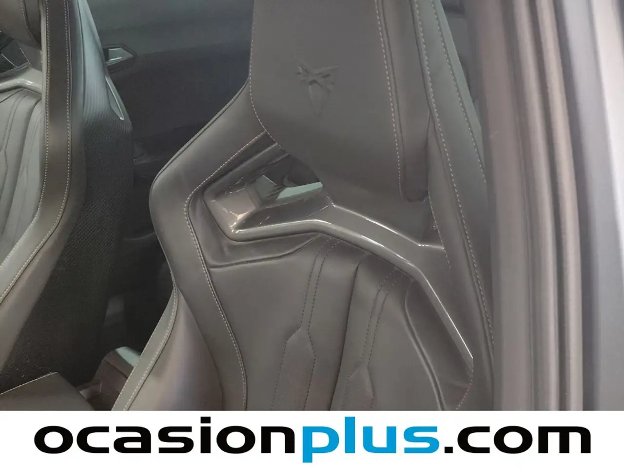 CUPRA Formentor 2.5 TSI 390 VZ5 Taiga Grey DSG 4Drive — Galería del vehículo 7