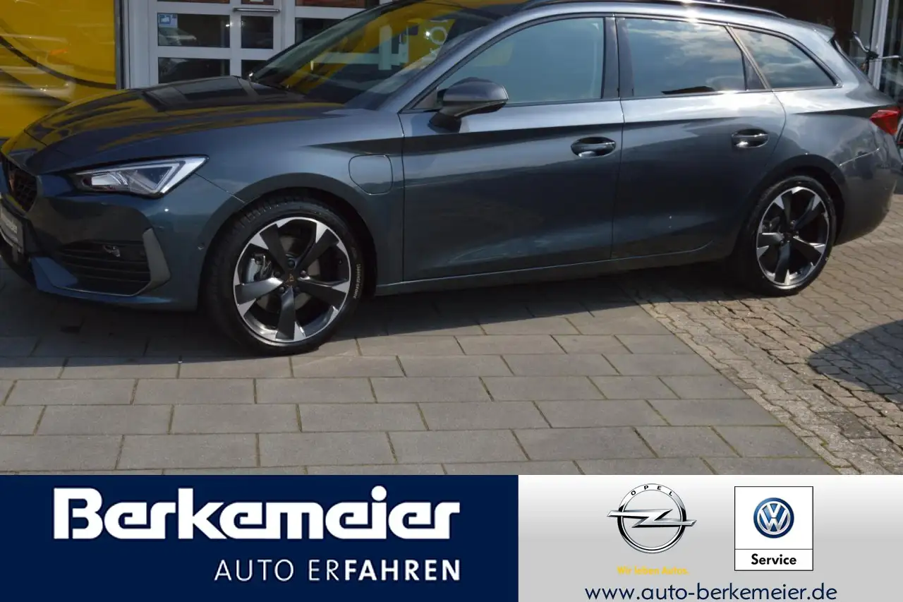 CUPRA Leon Sportstourer e-Hybrid NAVI / SHZ / KAMERA / ACC — Saerbeck