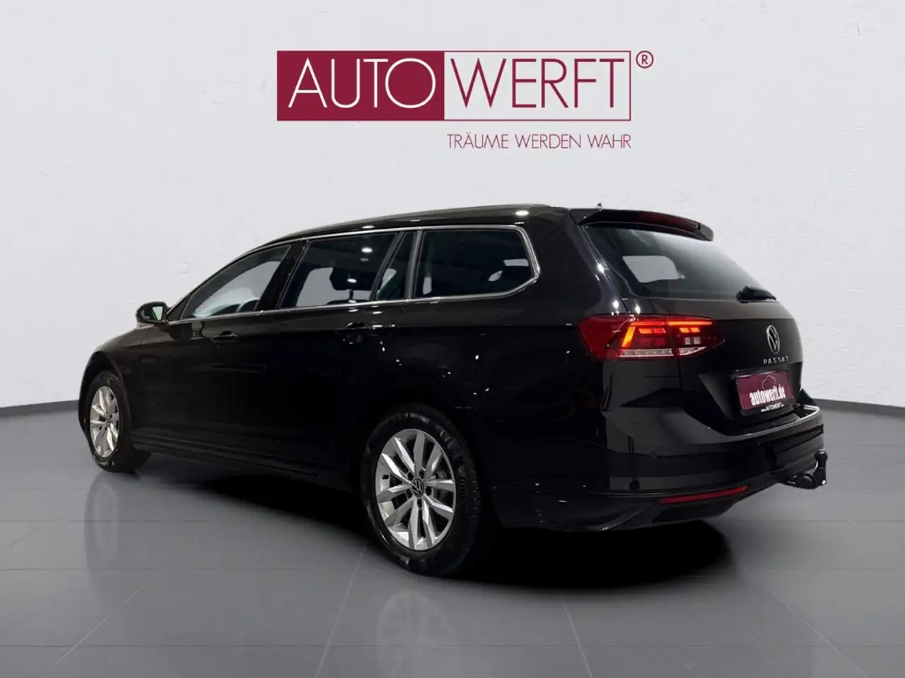 Volkswagen Passat Variant 1.5 TSI DSG BUSINESS AHK CAM SHZ LED NAVI 16Z TEMP — معرض صور السيارة 4