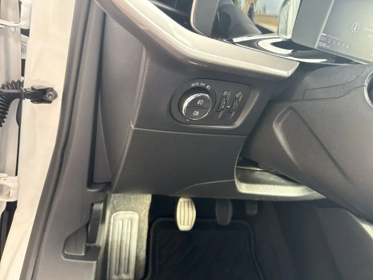 Opel Mokka Elegance Digitales Cockpit LED Apple CarPlay Andro — معرض صور السيارة 23