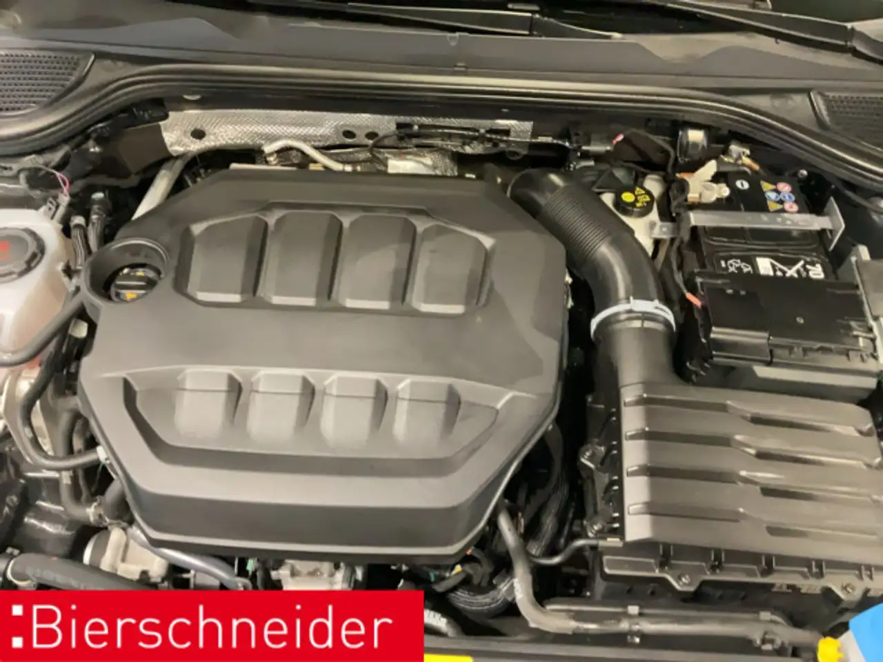 Volkswagen Golf GTI Golf 8 GTI 2.0 TSI DSG Clubsport 19 MATRIX PANO — Galería del vehículo 22