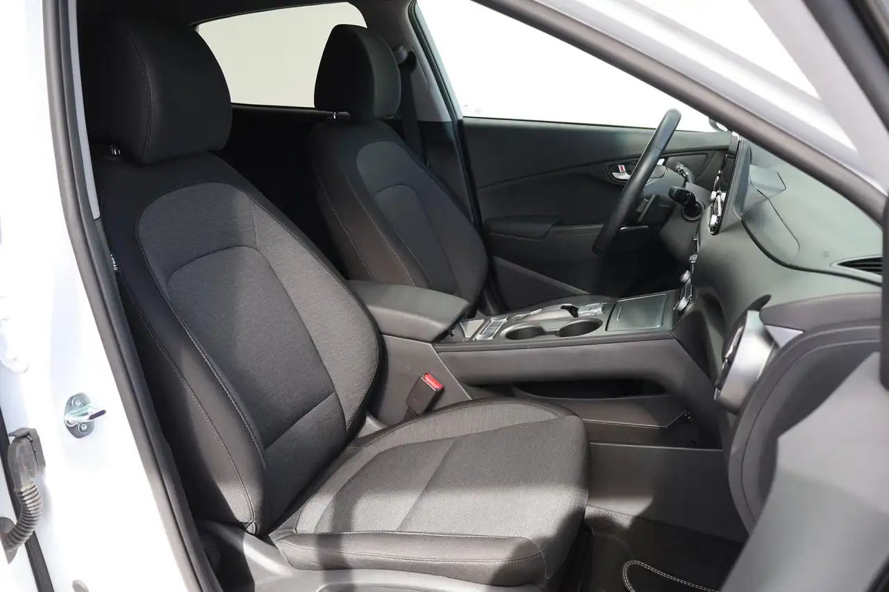 Hyundai KONA RFK LED DAB Navi Sitzh. 1.Hd. — Galerie du véhicule 12