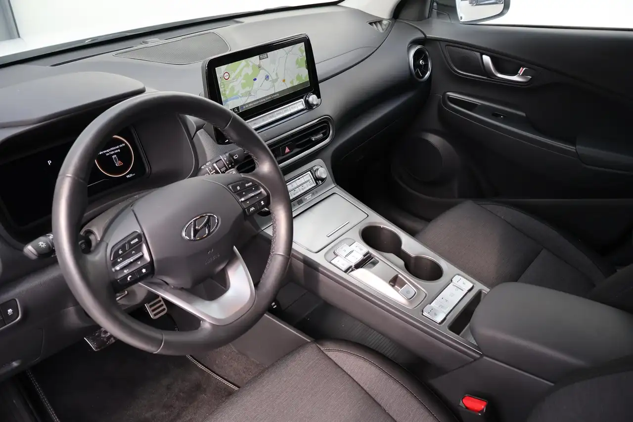 Hyundai KONA RFK LED DAB Navi Sitzh. 1.Hd. — Galerie du véhicule 8