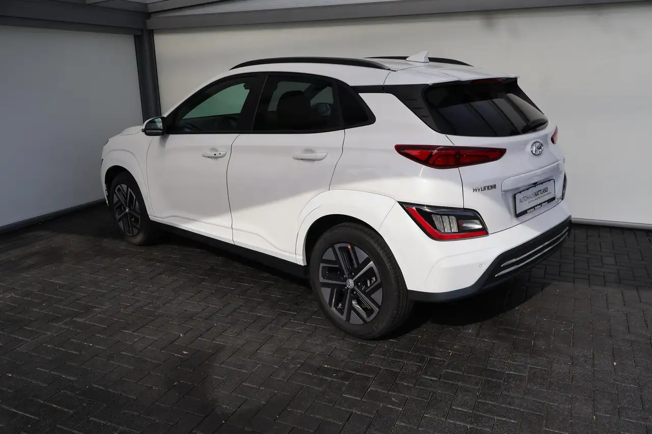 Hyundai KONA RFK LED DAB Navi Sitzh. 1.Hd. — Galerie du véhicule 16