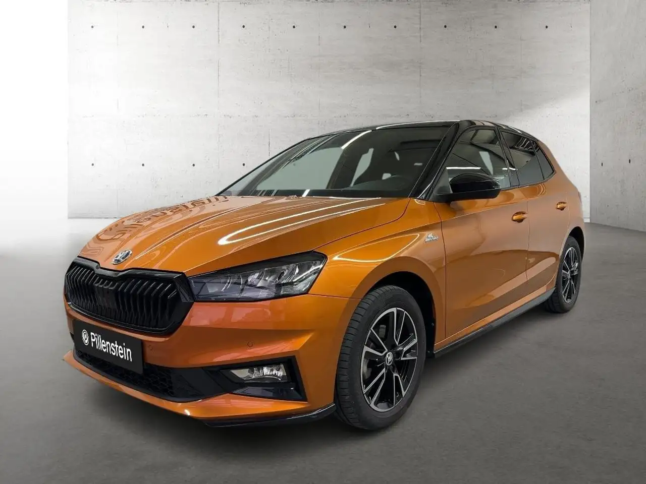 Skoda Fabia TSI DSG Monte Carlo PANO+ACC+SHZ+APP+16" — معرض صور السيارة 17