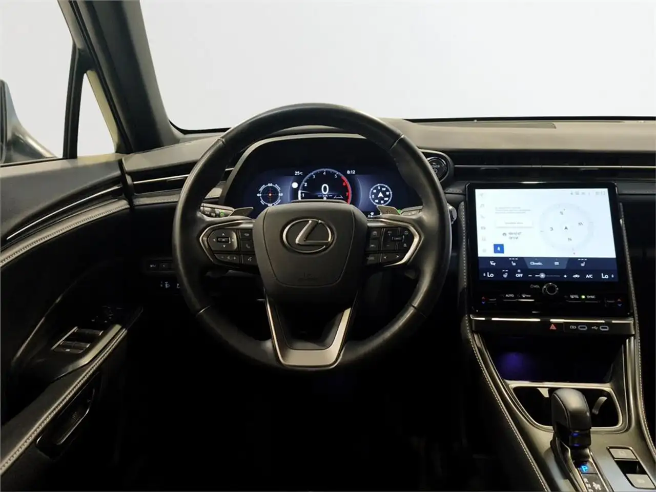 Lexus LBX 1.5 136cv HEV Relax — Vehicle gallery 9