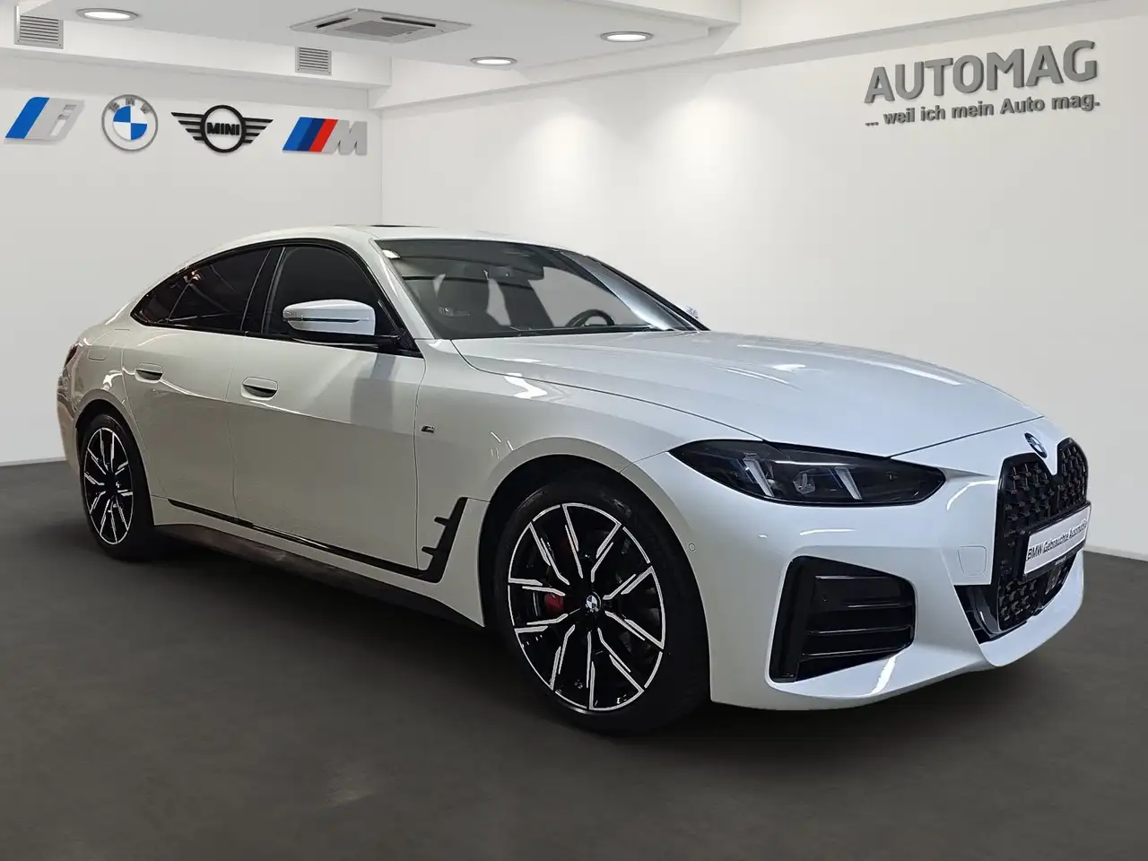 BMW 430 i xDrive M-Sport-Pro*Glasdach*DrivingAssistProf*Pa — Vehicle gallery 2