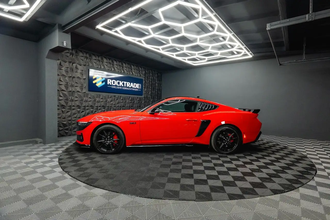Ford Mustang Fastback 5.0 TiVCT V8 Dark Horse PREMIUM — Vehicle gallery 18
