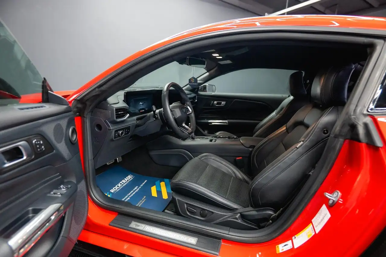Ford Mustang Fastback 5.0 TiVCT V8 Dark Horse PREMIUM — Vehicle gallery 39