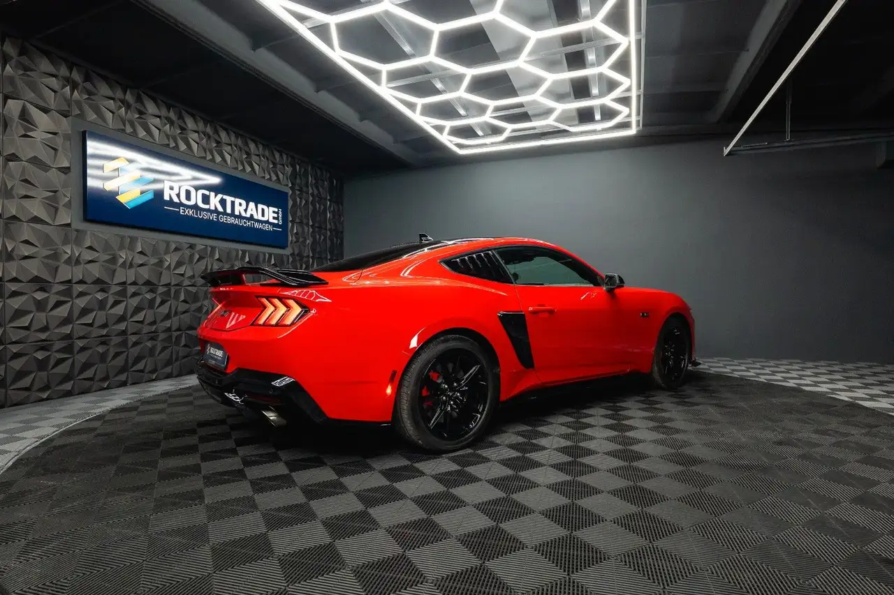 Ford Mustang Fastback 5.0 TiVCT V8 Dark Horse PREMIUM — Vehicle gallery 12