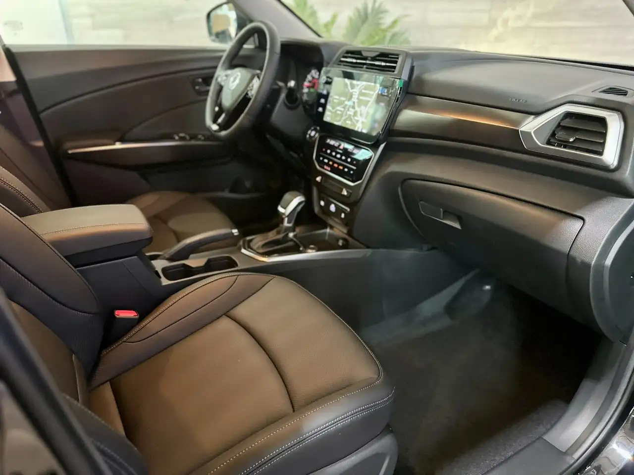 KGM Tivoli Grand Blackline 1.5 T AT+Leder+LED+NAVI — Galerie du véhicule 14