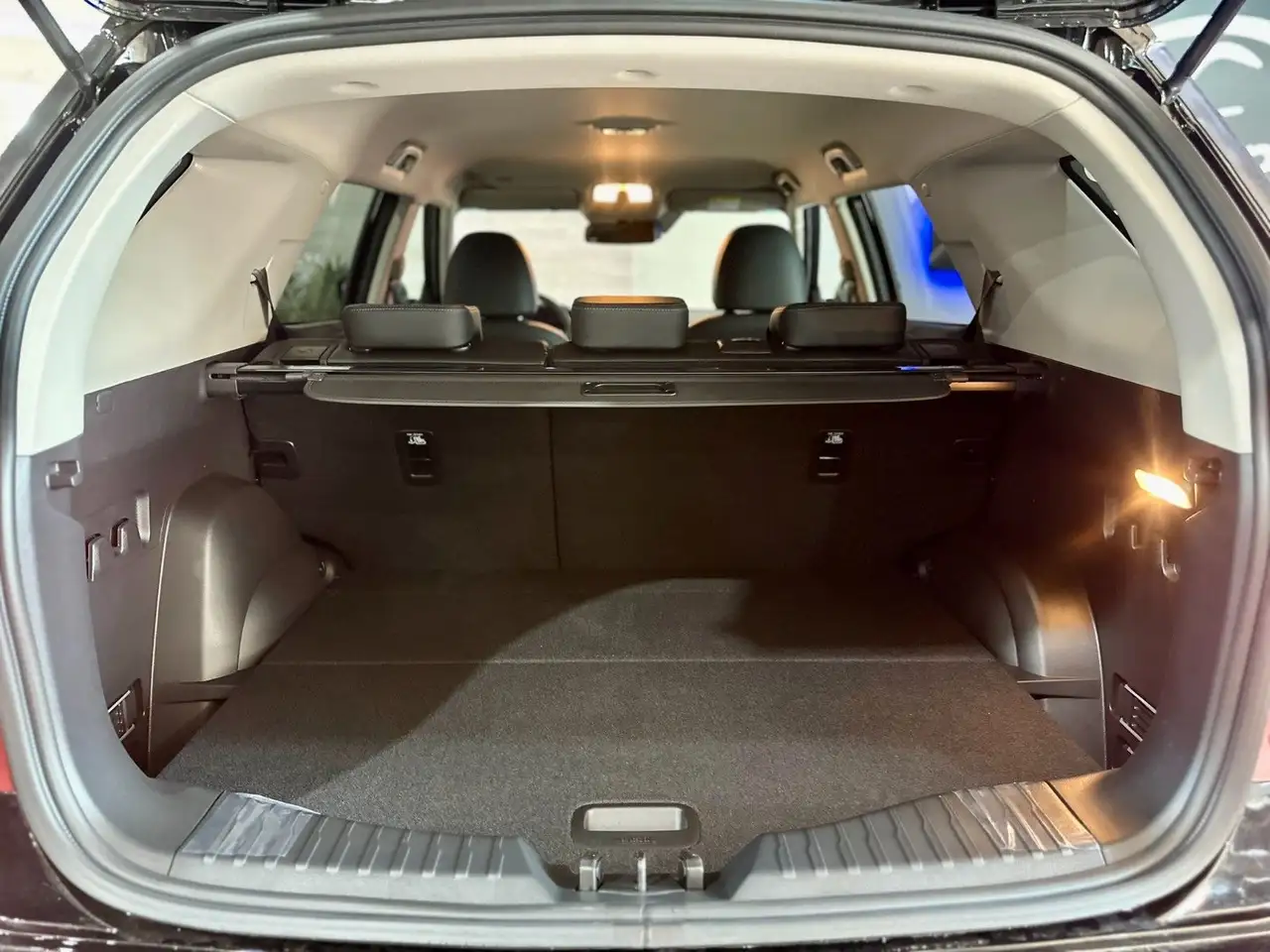KGM Tivoli Grand Blackline 1.5 T AT+Leder+LED+NAVI — Galerie du véhicule 31