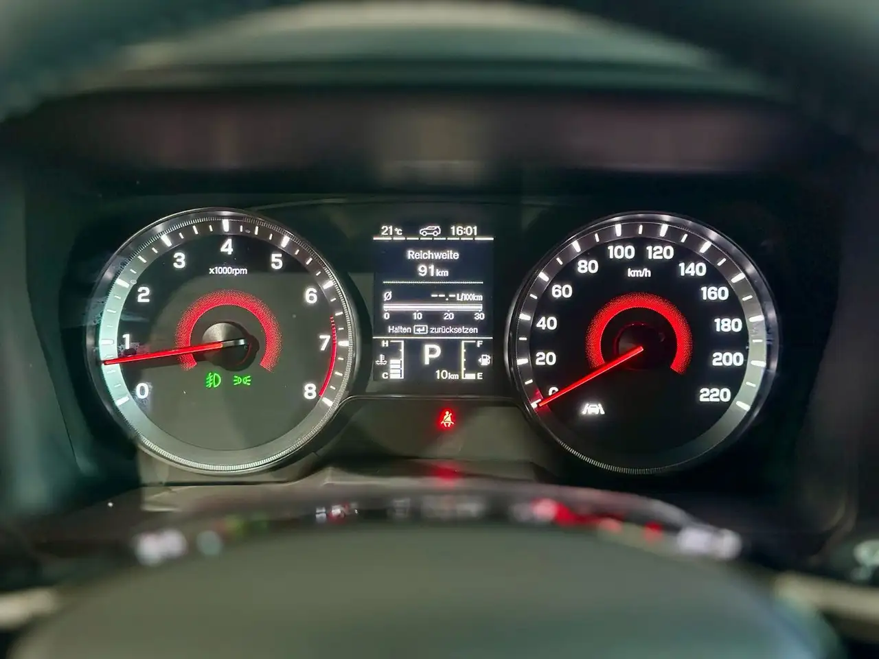 KGM Tivoli Grand Blackline 1.5 T AT+Leder+LED+NAVI — Galerie du véhicule 24