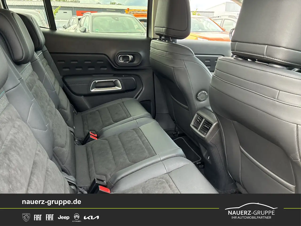 Citroen C5 Aircross ë-Series Hyb. 136 — معرض صور السيارة 7
