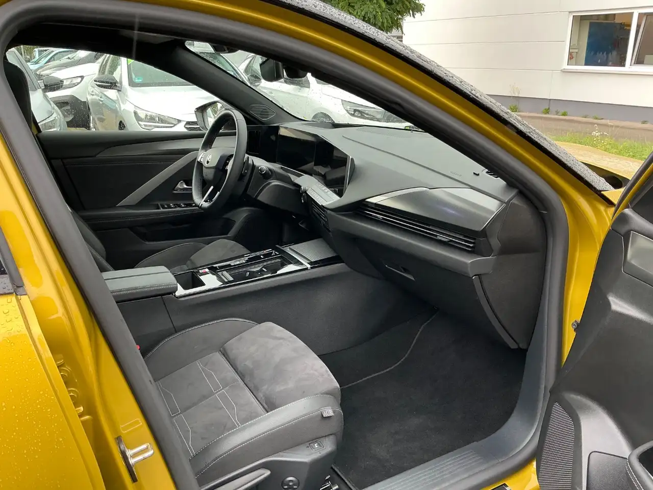 Opel Astra 1.6 Turbo PHEV Ultimate ACC+Alcantara — Galerie du véhicule 13