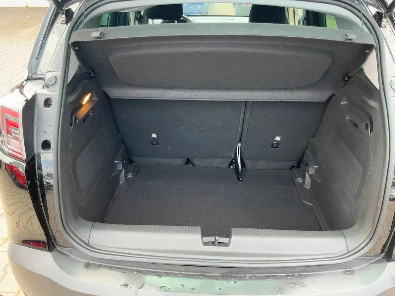 Opel Crossland 1.2 Turbo Elegance LED+Navi+2xKlima+LM — Galerie du véhicule 8