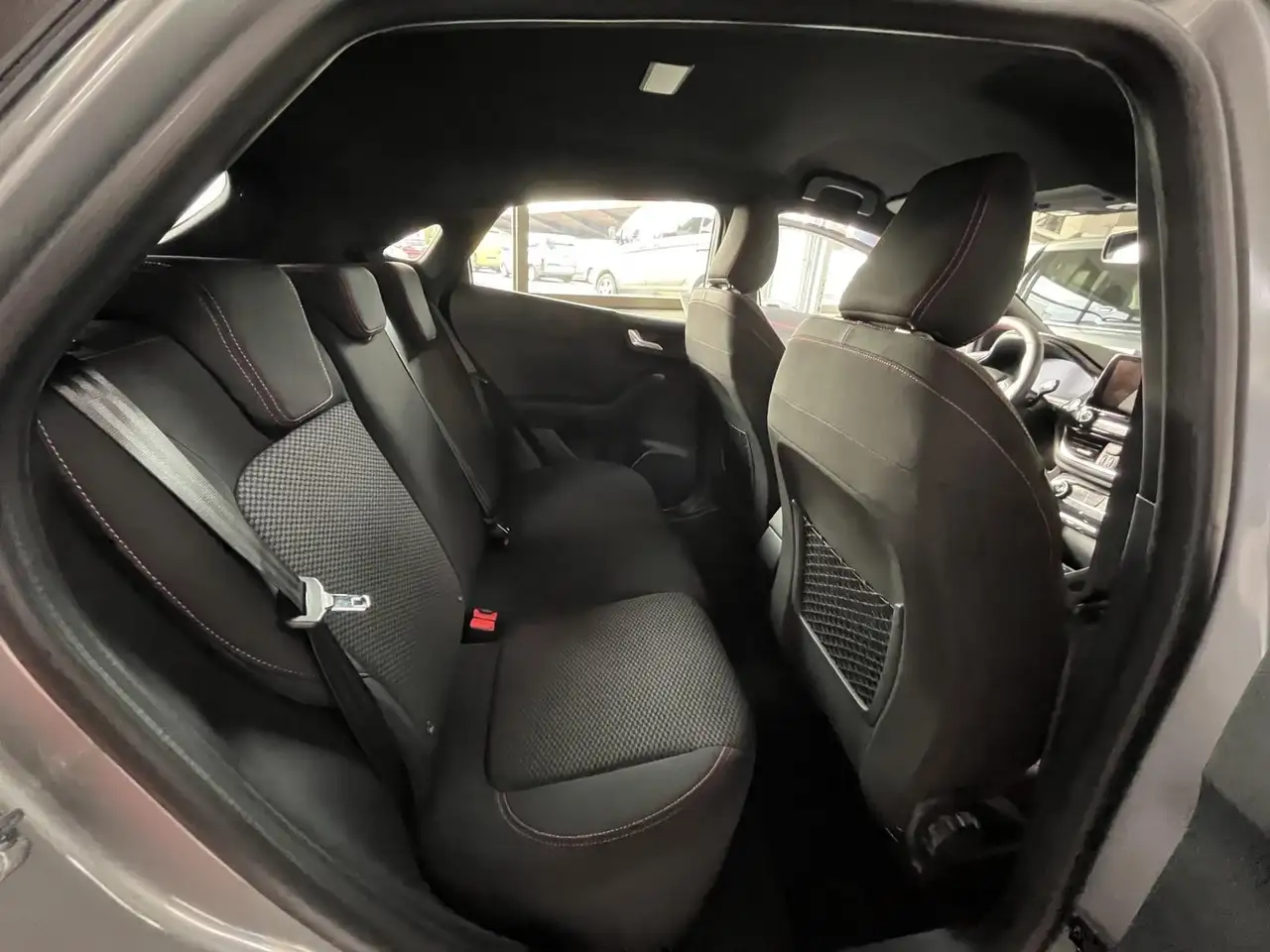 Ford Puma ST-Line — معرض صور السيارة 11