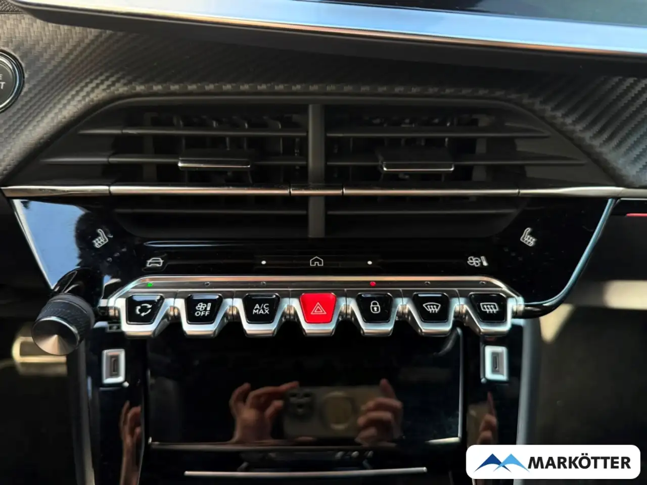 Peugeot 208 GT Hybrid CAM/CARPLY/MASSAGE/NAVI/SHZ/TEMP — معرض صور السيارة 19