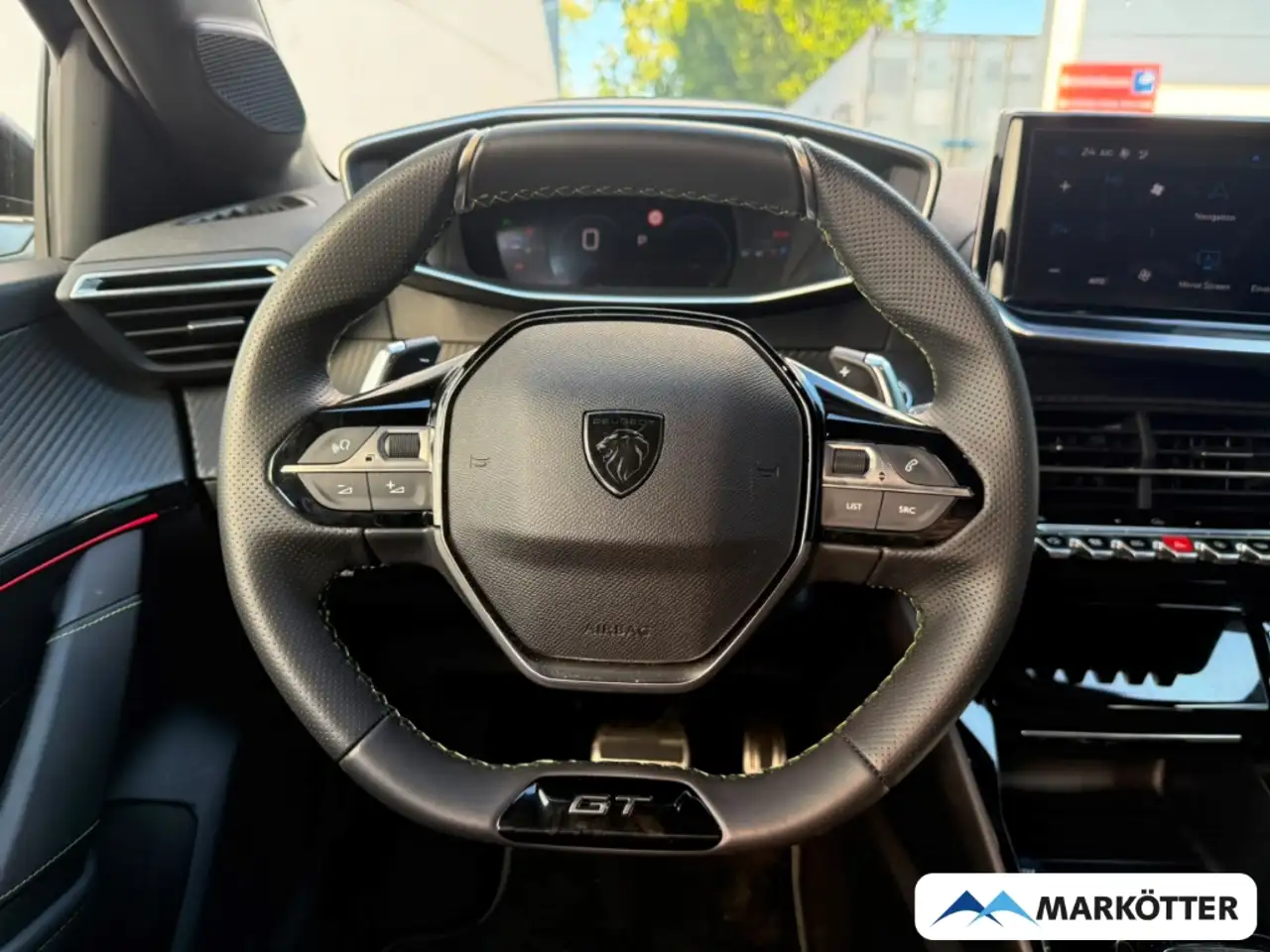 Peugeot 208 GT Hybrid CAM/CARPLY/MASSAGE/NAVI/SHZ/TEMP — معرض صور السيارة 14