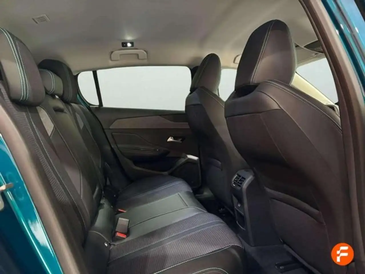 Peugeot 308 1.2 PureTech S&S Allure 130 — معرض صور السيارة 13