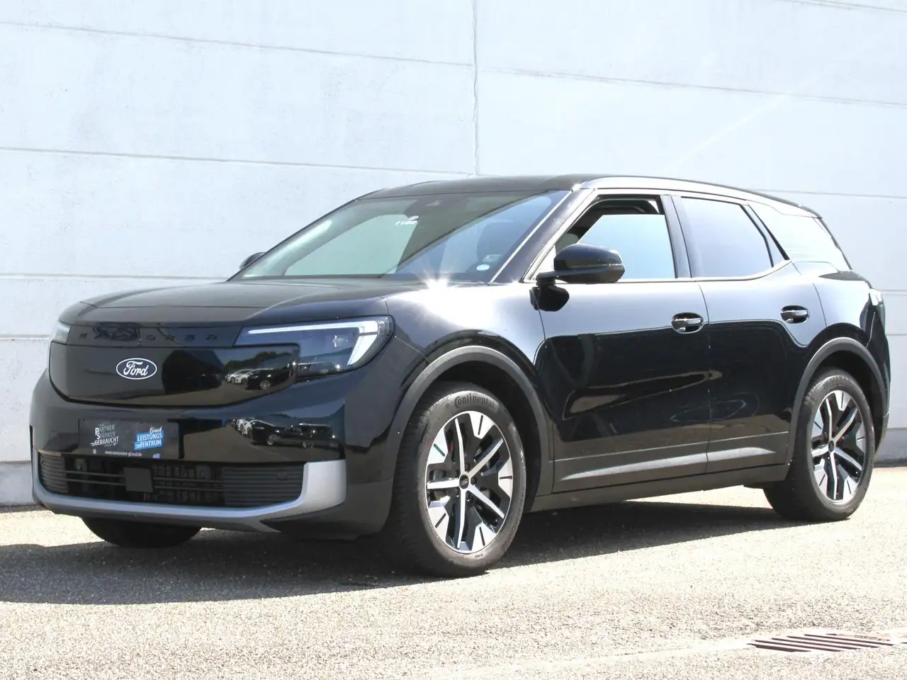 Ford Explorer Preimium RWD Ext. Range Wärmepume — Galería del vehículo 2