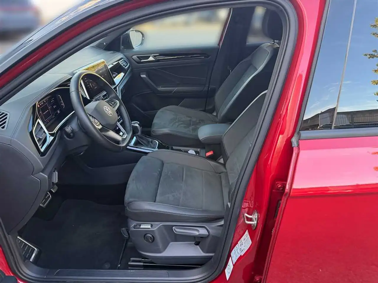 Volkswagen T-Roc R-Line 1.5 TSI DSG — Galería del vehículo 8