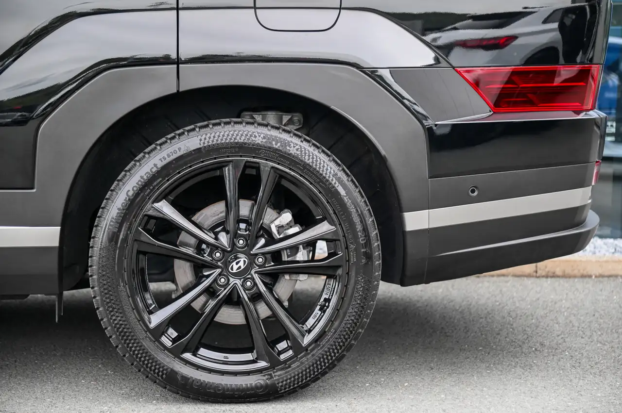 Hyundai SANTA FE 1.6 T-GDI Hybrid HEV 4WD Signature Pano — معرض صور السيارة 40
