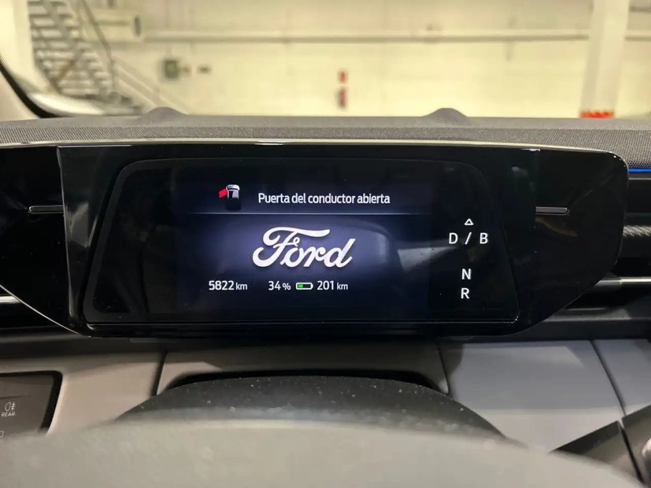 Ford Explorer EV BEV 77KWH 210KW PREMIUM ER 5P — Galería del vehículo 14