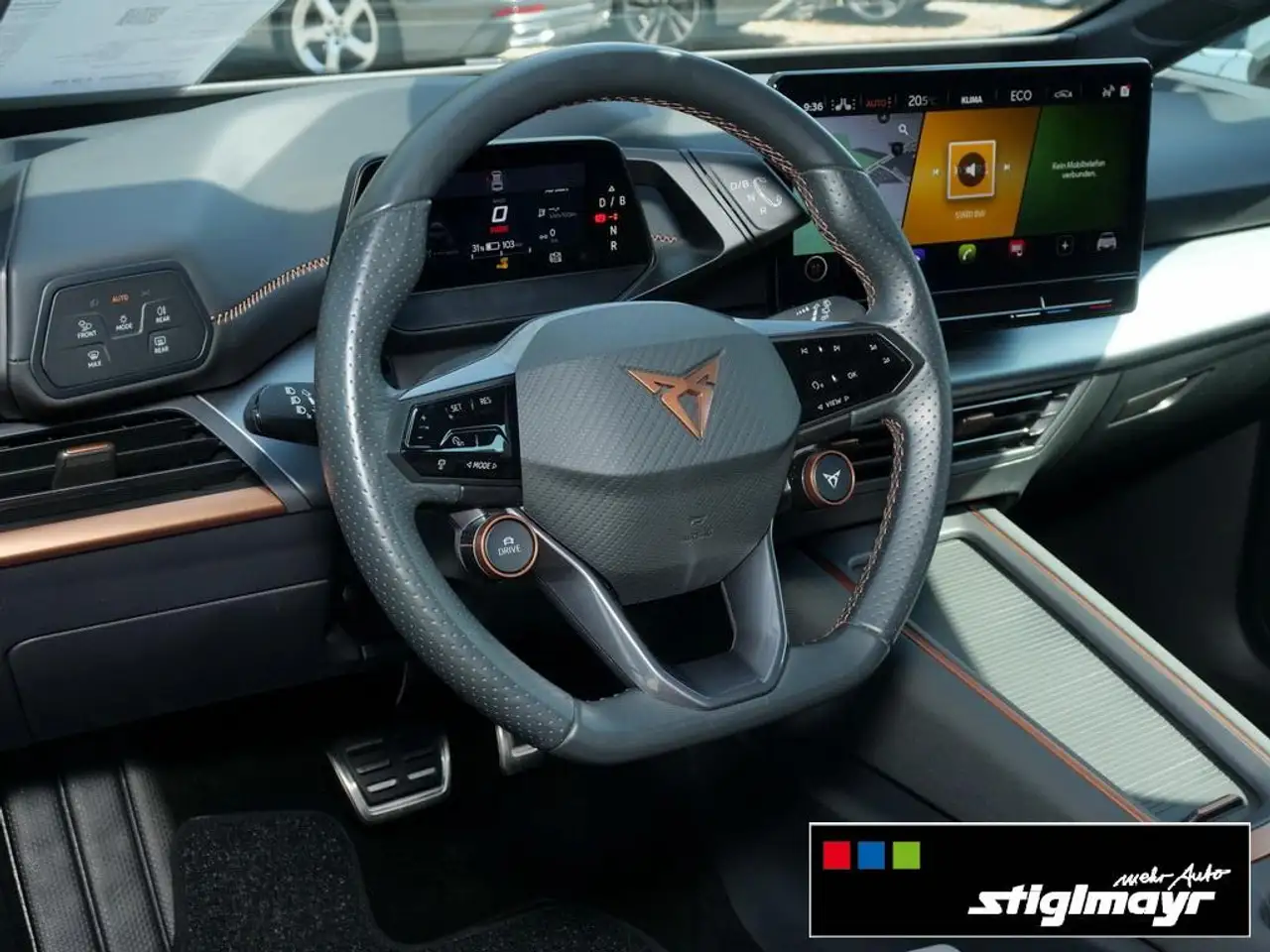 CUPRA Born e-Boost 62 kWh eSitz Kamera ACC Alu-19` — Vehicle gallery 9