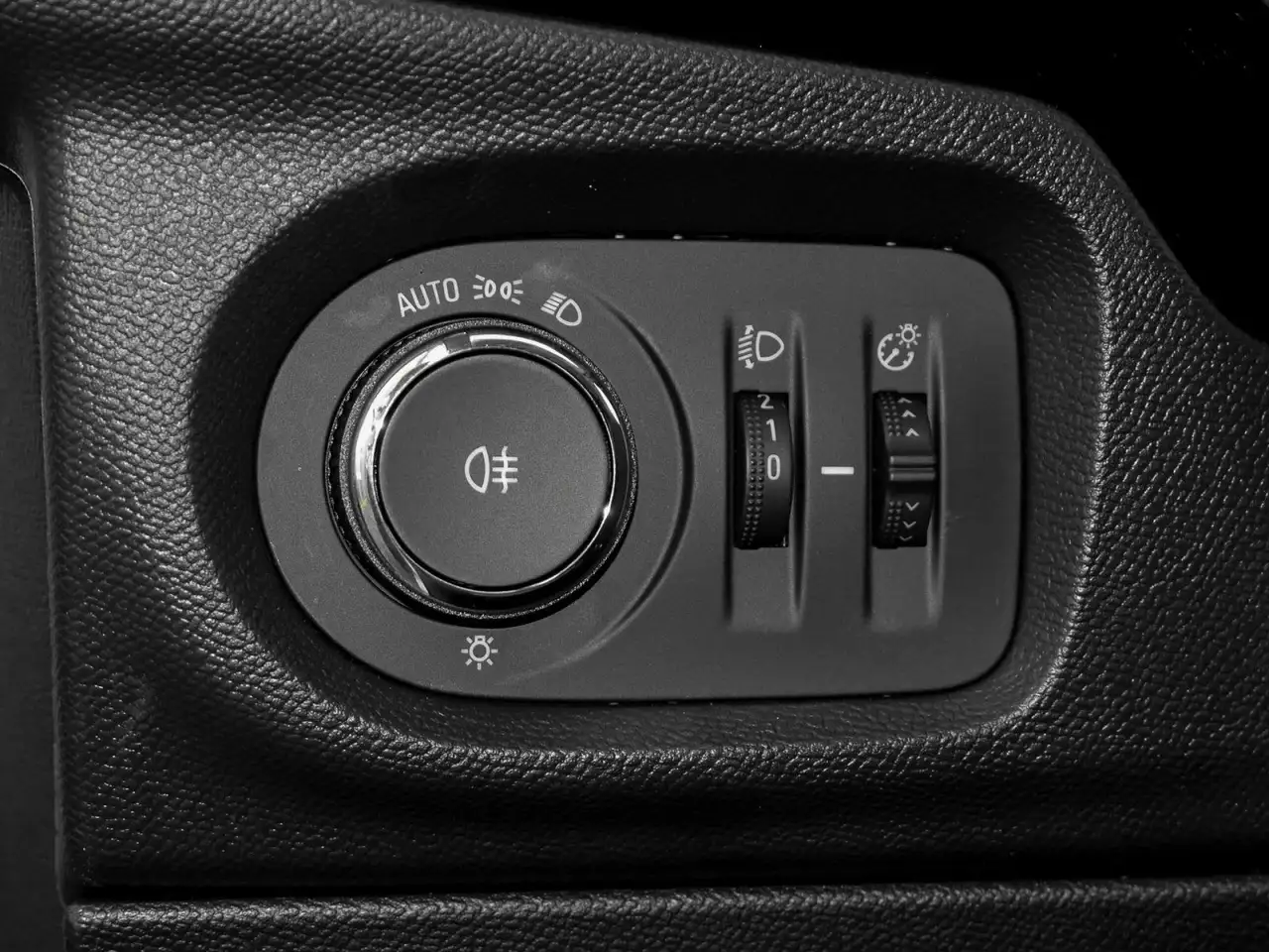 Opel Corsa Basis*PDC*SHZ*LHZ*Klima*Bluetooth* — Vehicle gallery 13