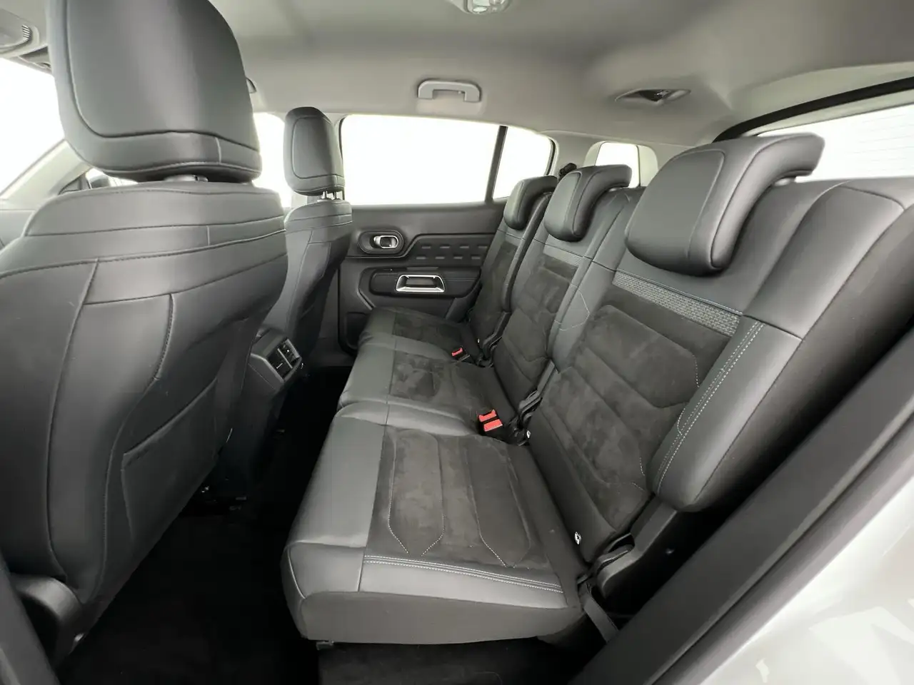 Citroen C5 Aircross Plus 1.2 *NAVI*RFK*KLIMA*uvm — Vehicle gallery 8