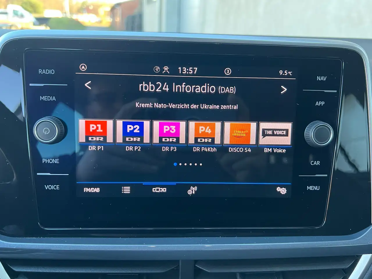 Volkswagen T-Roc Style — Galería del vehículo 14