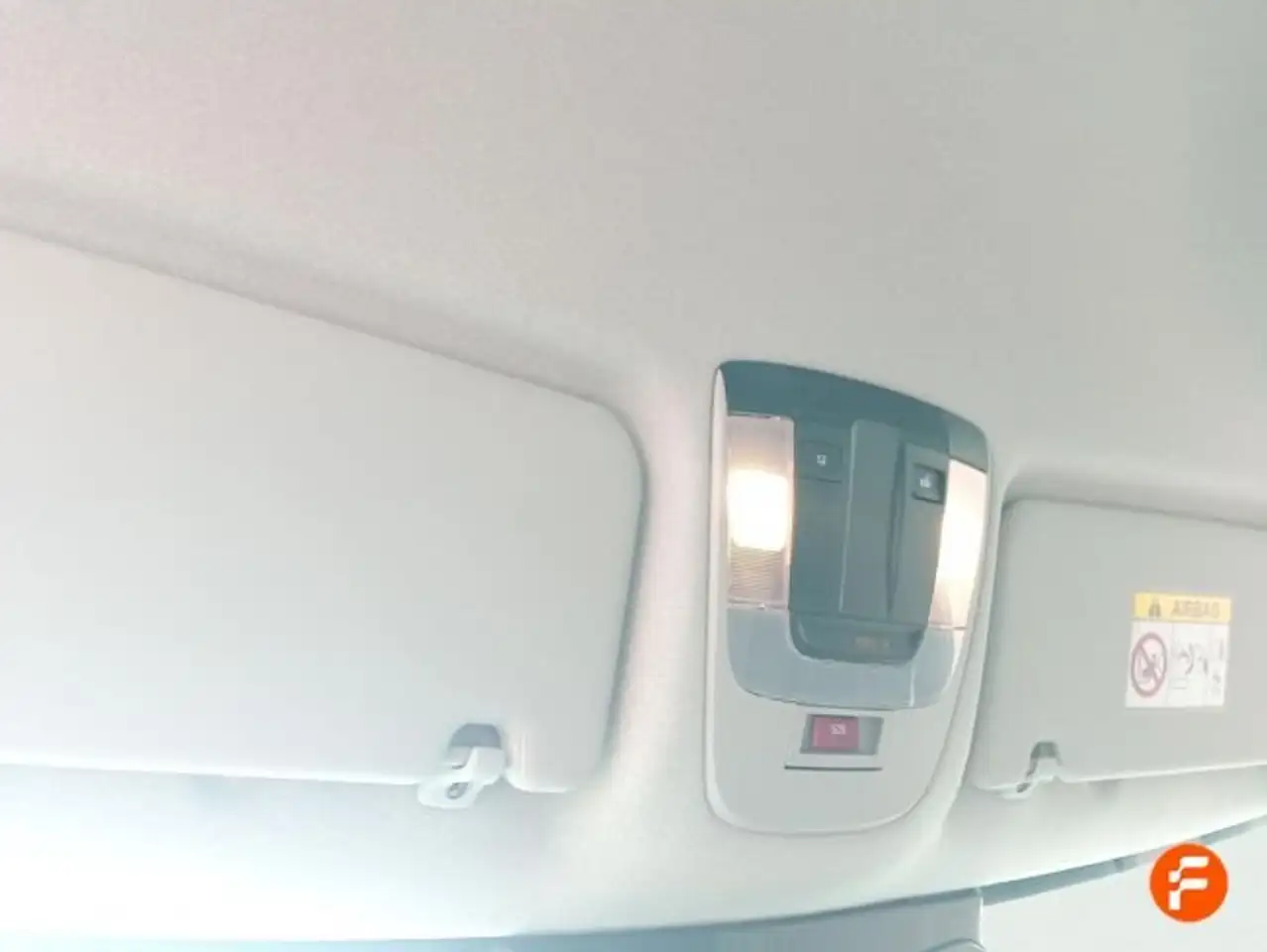 Kia Niro 1.6 PHEV Drive — معرض صور السيارة 30