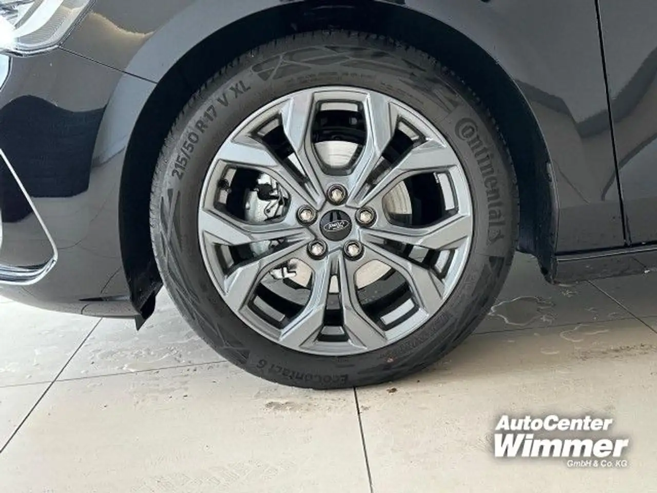 Ford Focus 1,0 EcoBoost Hybrid ST-Line X — معرض صور السيارة 9