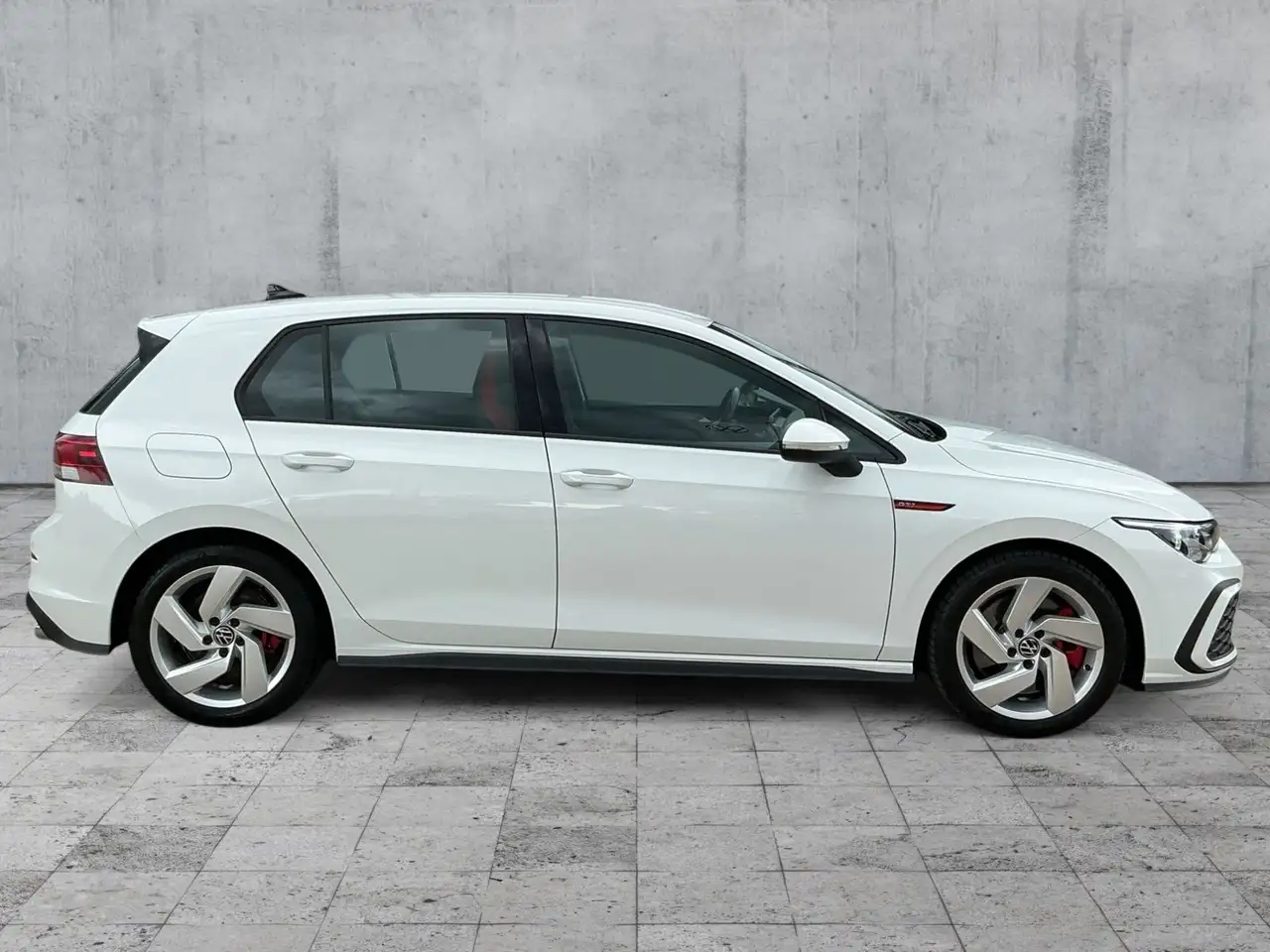 Volkswagen Golf GTI Golf VIII GTI 2.0TSI DSG LEDplus+APP+ACC+SHZ+PDC — Galería del vehículo 7