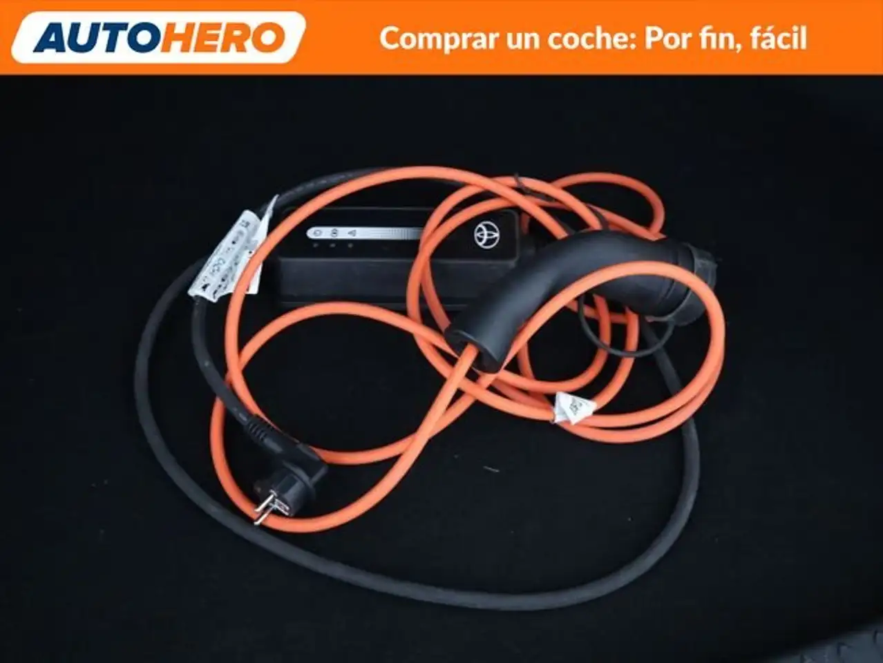 Toyota C-HR 2.0 Plug-in Hybrid Advance — Galería del vehículo 35