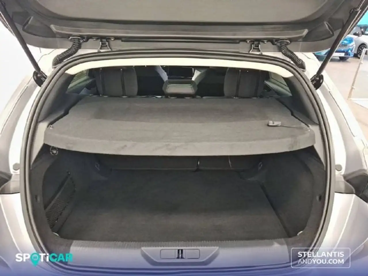 Peugeot 308 1.2 PureTech S&S Allure 130 — Galerie du véhicule 3
