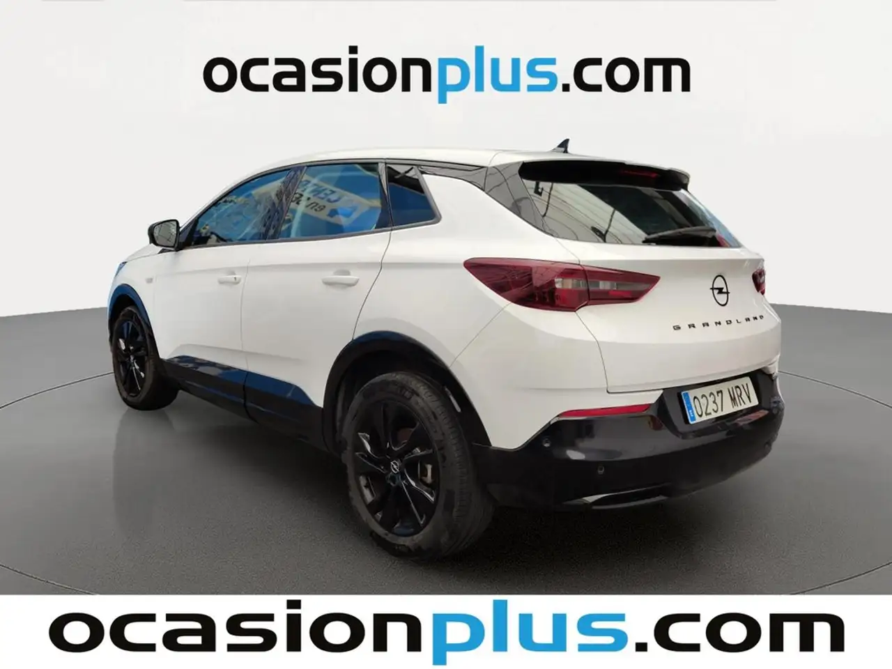 Opel Grandland 1.2T S&S GS 130 — Vehicle gallery 3