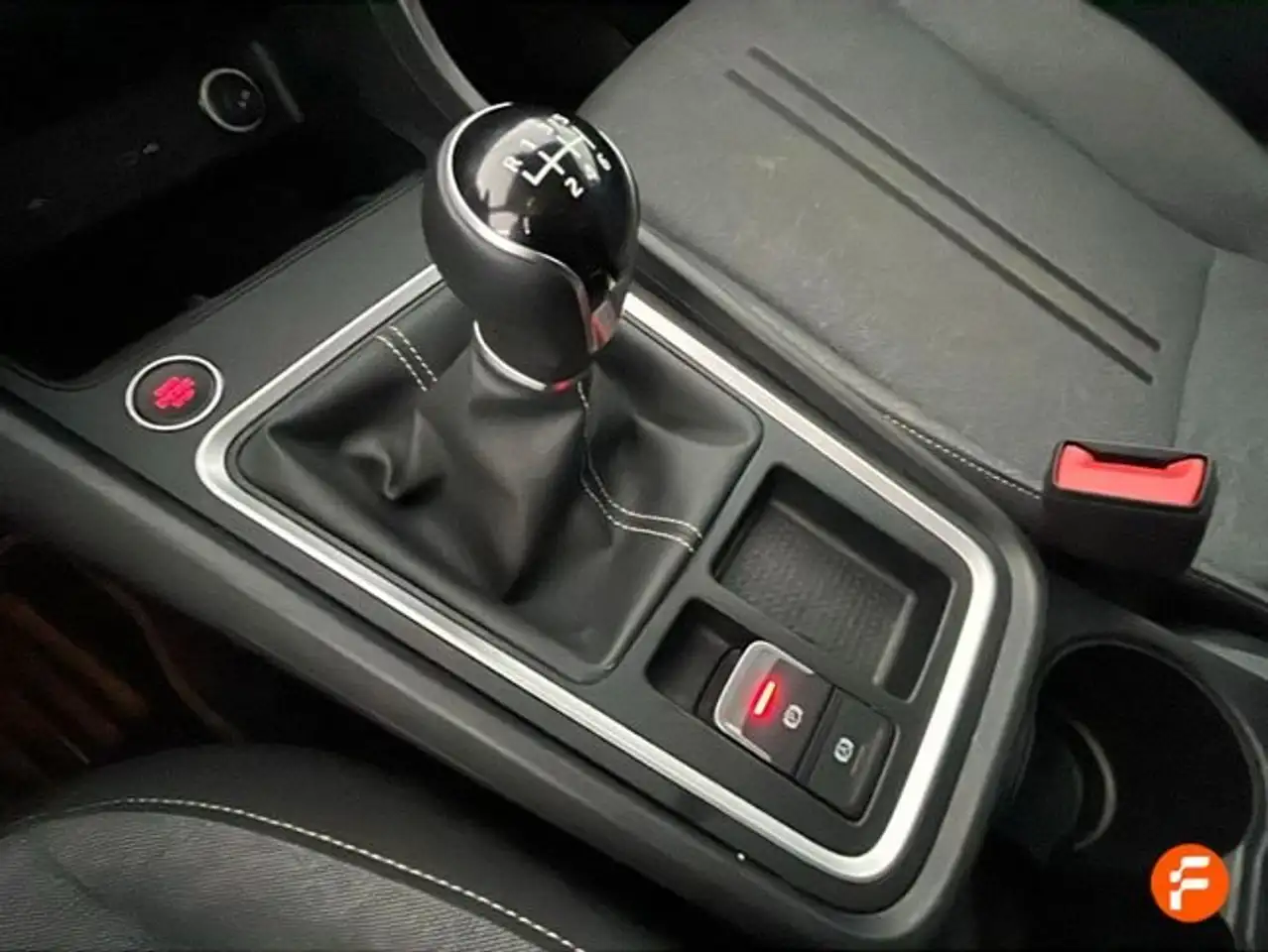 SEAT Ateca 1.5 EcoTSI S&S Style XM — Vehicle gallery 30